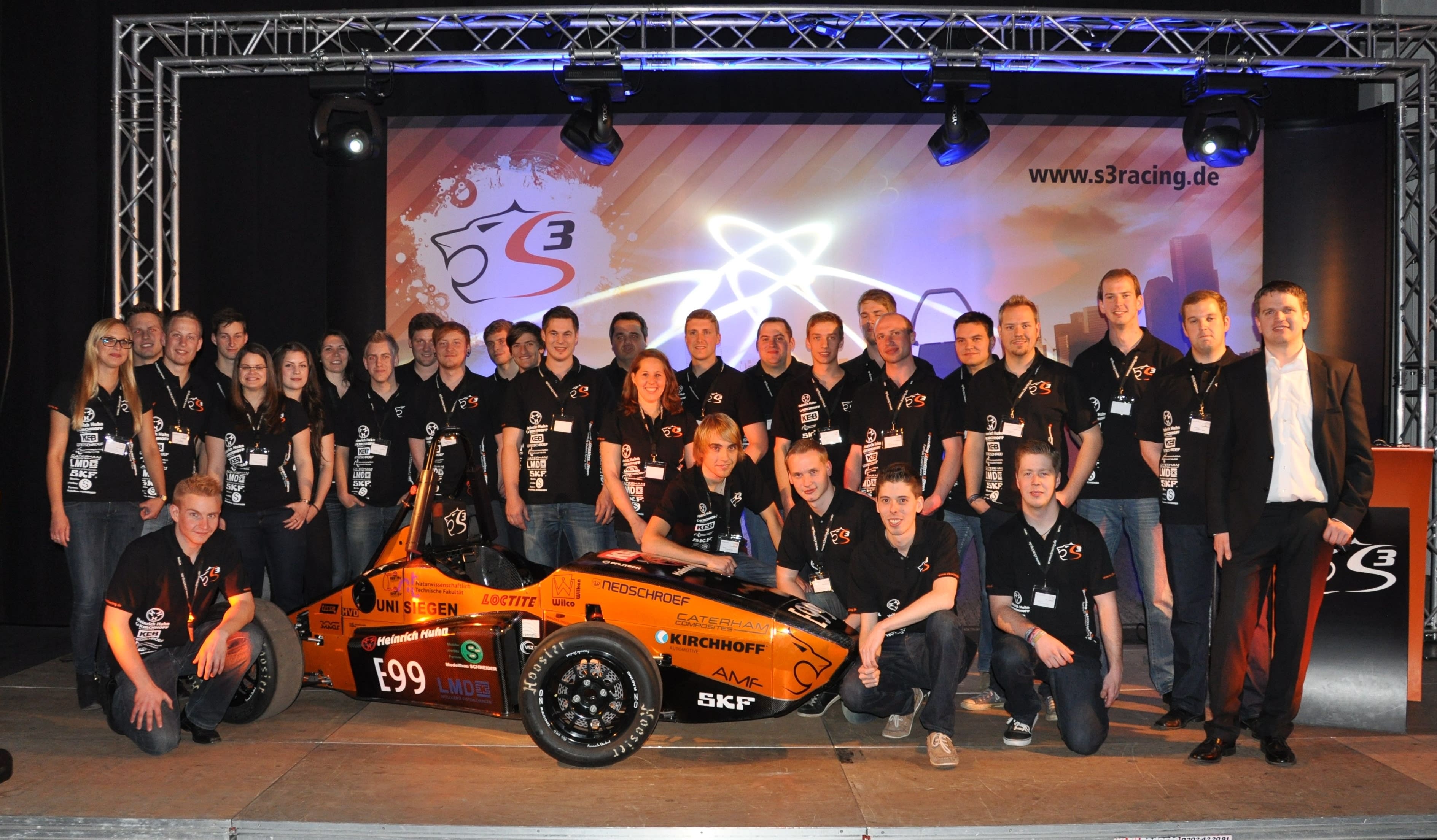 The team – Speeding Scientists Siegen implemented wireless CAN communication