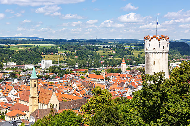 shutterstock_2176666733